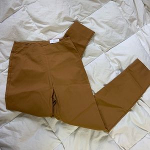 Time and Tru Stretchy Pants